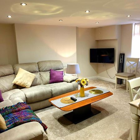 Elegant 2 Bed Apartment In Mánchester Exterior foto