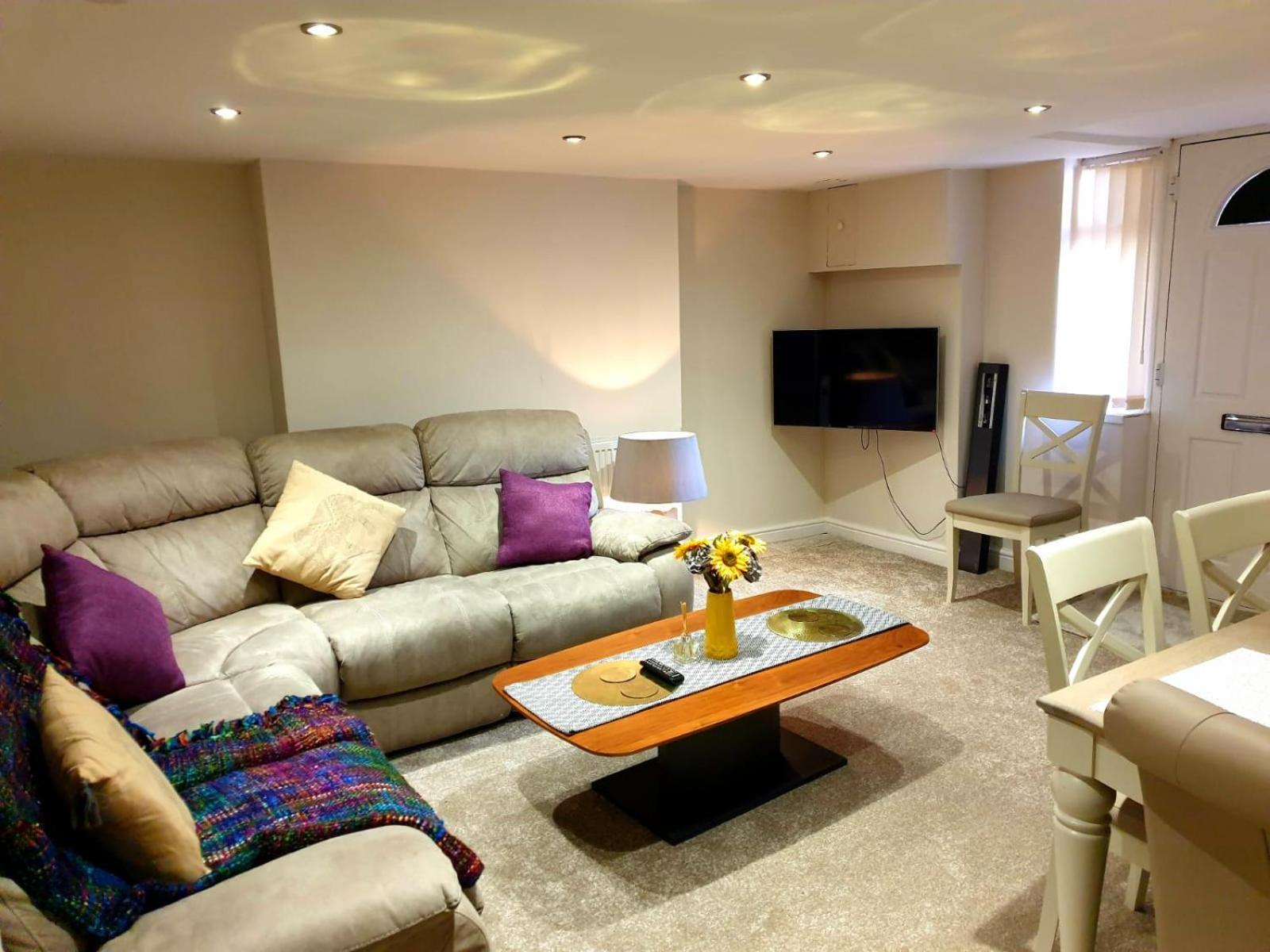 Elegant 2 Bed Apartment In Mánchester Exterior foto
